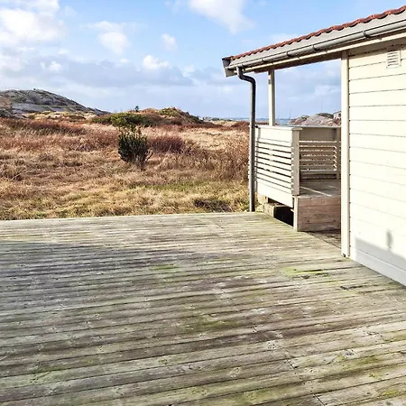 Holiday home 4 Bedroom Cozy In *